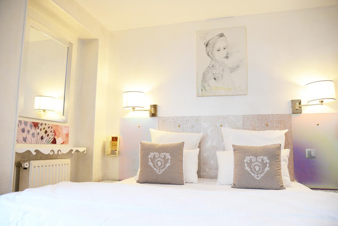 Hotel Malar Париж Экстерьер фото